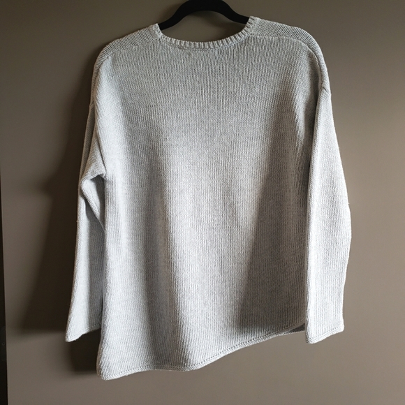 Banana Republic Grey Crew Neck Asymmetrical Sweater Medium - Picture 2 of 14